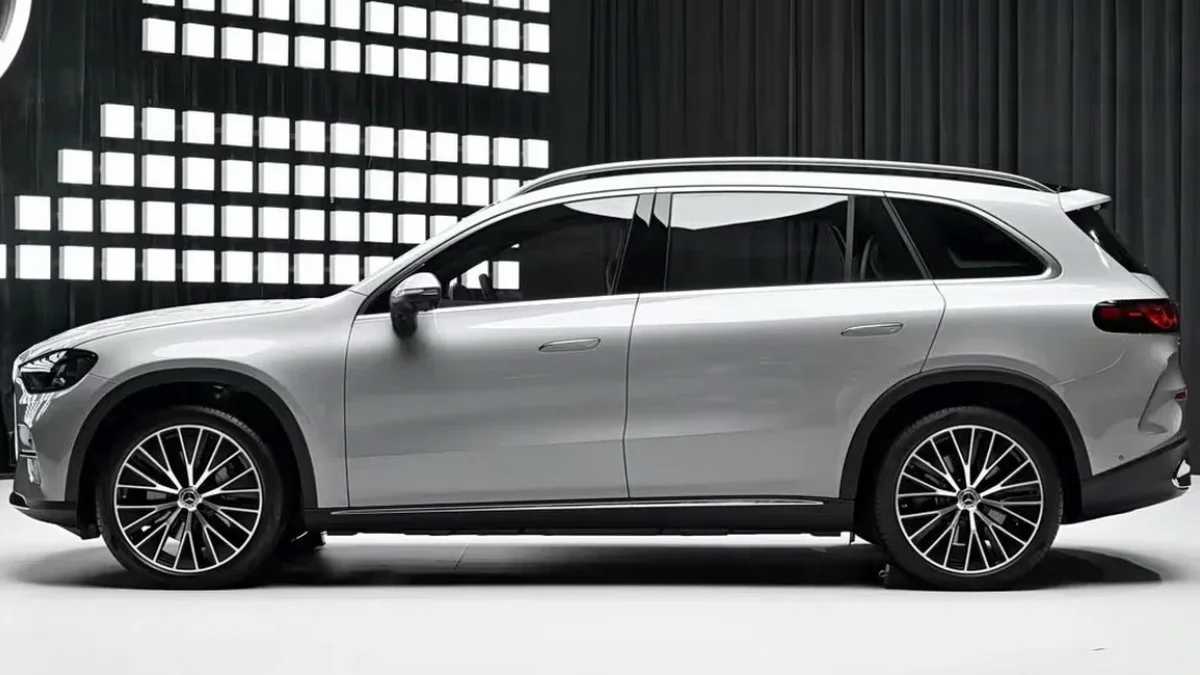 Mercedes-Benz GLC EV LWB Unveiled in China: Long Wheelbase, 6-Seat Luxury Electric SUV Debuts