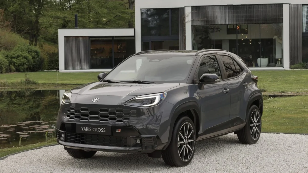 Toyota Unveils 2026 Yaris Cross Facelift with Subtle Design Updates